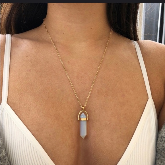 Gorgeous Opal Necklace - Picture 2 of 10